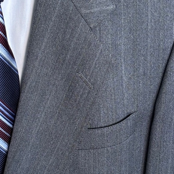 Hart Schaffner Marx Gray Blue Pinstripe Wool Suit 42L 2 Piece Hidden Flaw - Picture 2 of 16